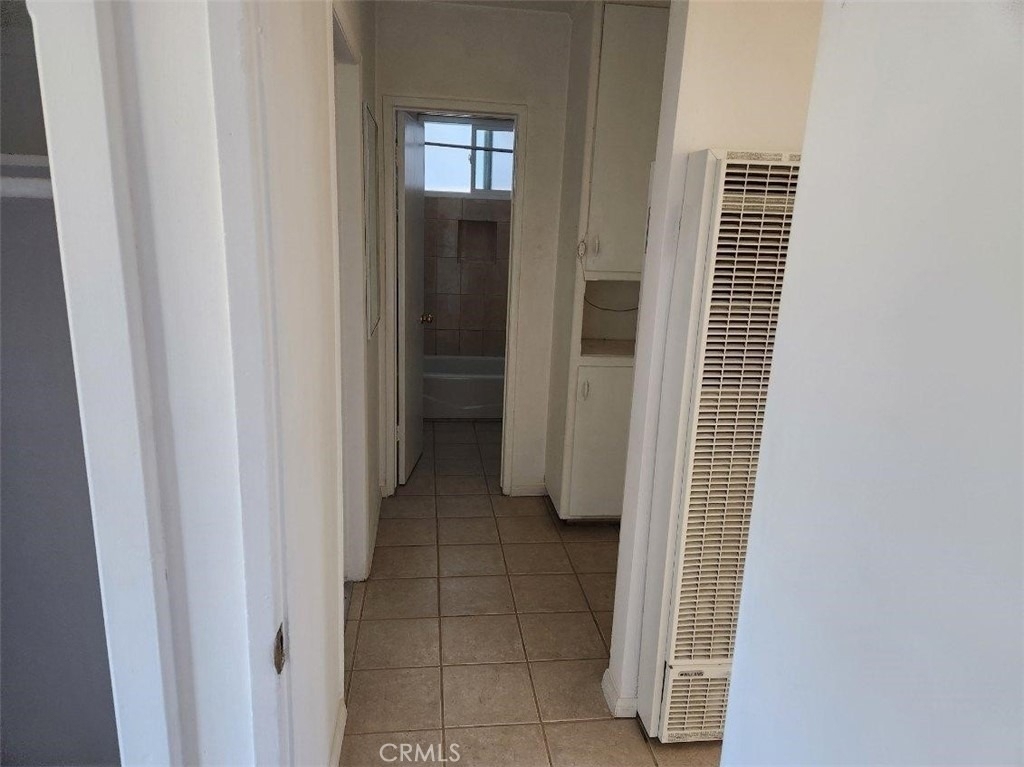 15718 1/2 Larch Avenue - Photo 9