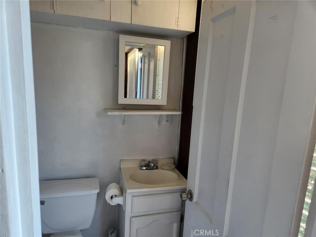 15718 1/2 Larch Avenue - Photo 25