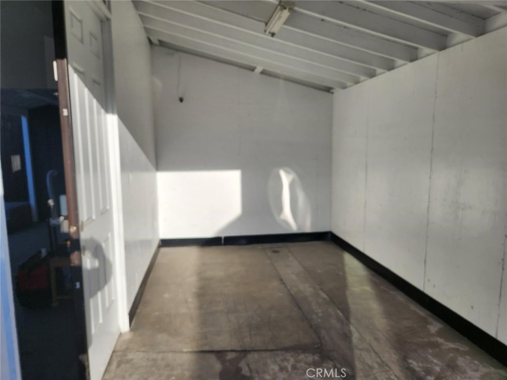 15718 1/2 Larch Avenue - Photo 18