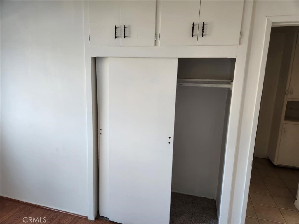 15718 1/2 Larch Avenue - Photo 7