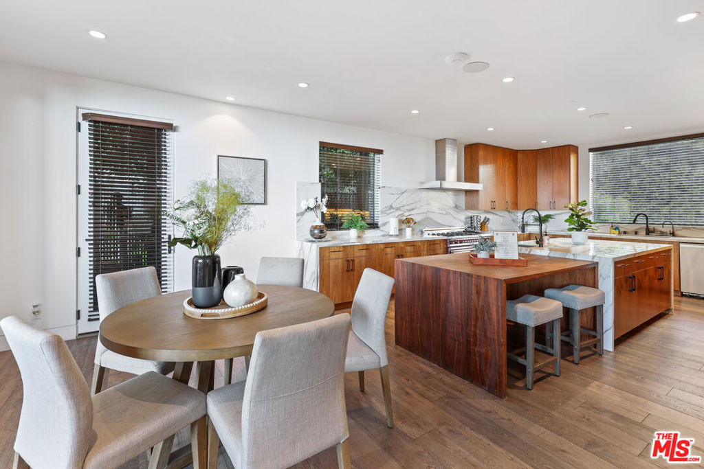 8514 Franklin Avenue - Photo 14