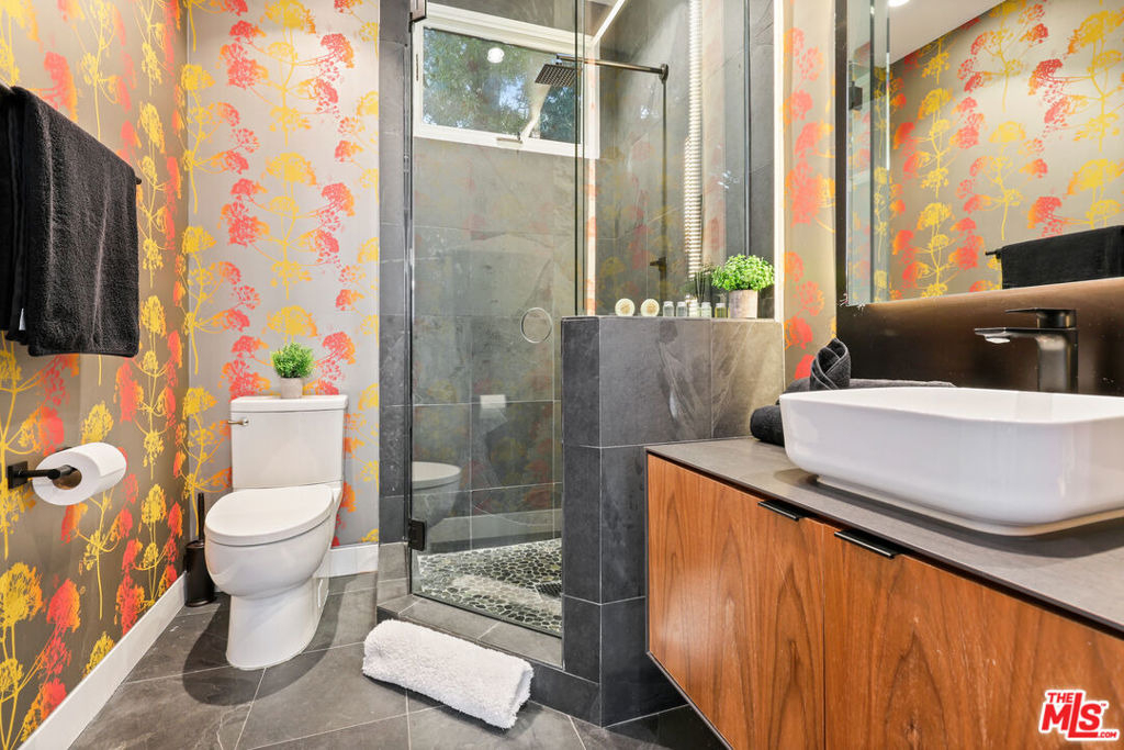 8514 Franklin Avenue - Photo 33
