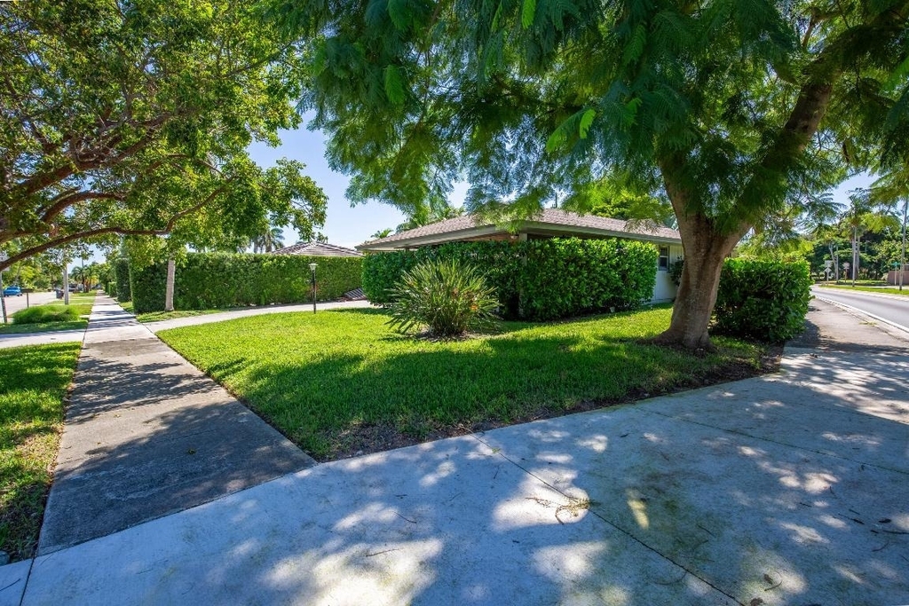 187 Auburn Drive - Photo 11