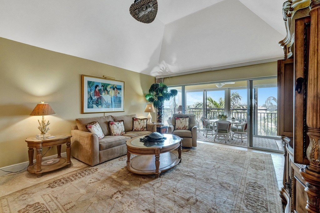 1555 Ne Ocean Boulevard - Photo 8
