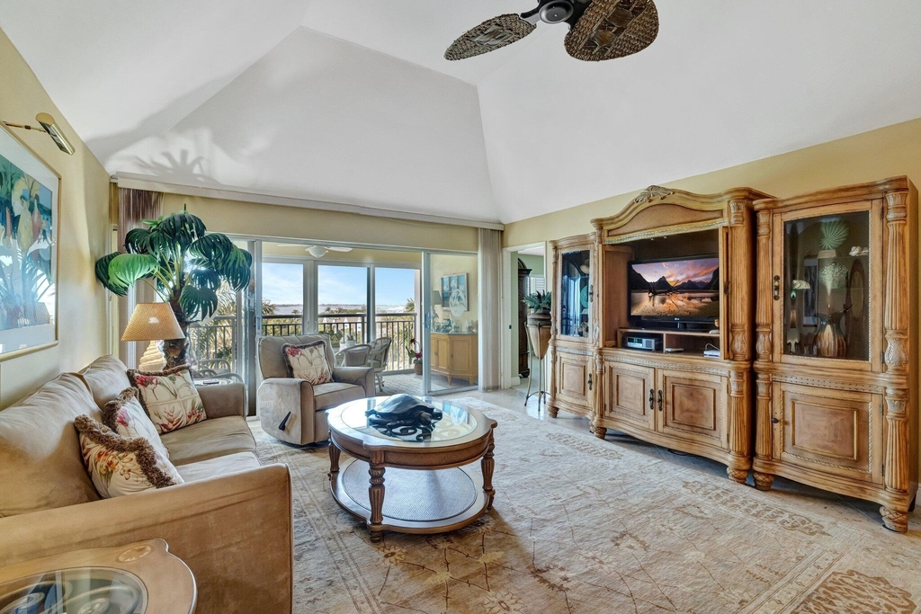 1555 Ne Ocean Boulevard - Photo 7