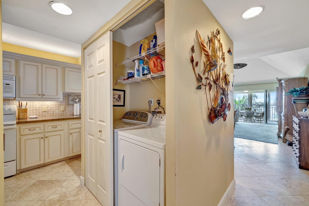 1555 Ne Ocean Boulevard - Photo 29