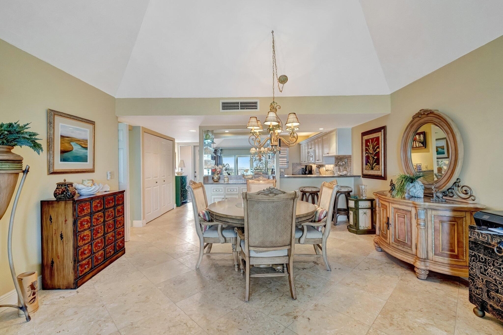 1555 Ne Ocean Boulevard - Photo 2