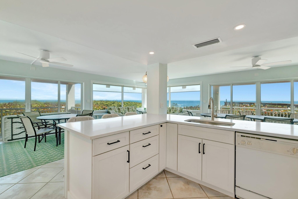 1555 Ne Ocean Boulevard - Photo 43