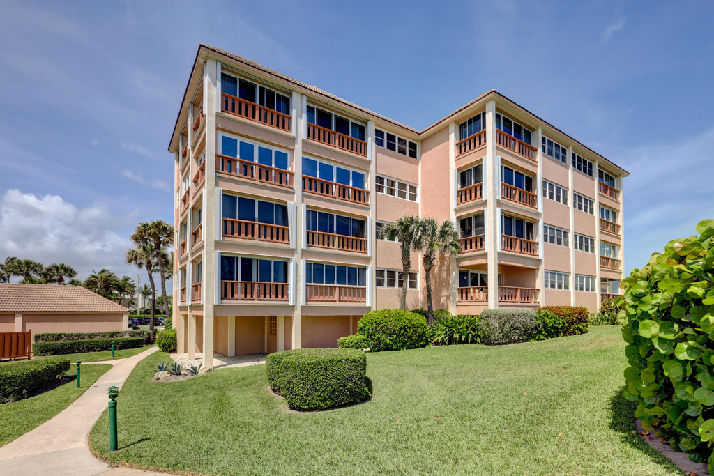 1555 Ne Ocean Boulevard - Photo 10