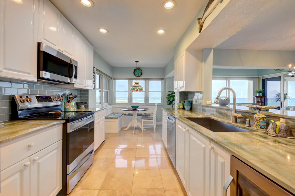 1555 Ne Ocean Boulevard - Photo 7