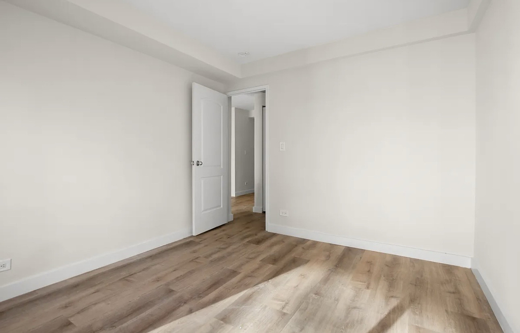 340 East 51st Street, Unit 005f - Photo 7