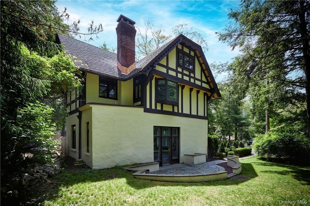 8 Old Park Road - Photo 10