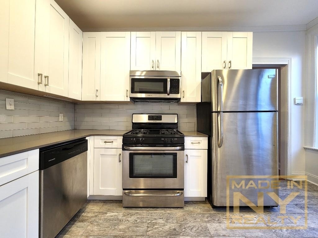 25-21 31st Avenue - Photo 0