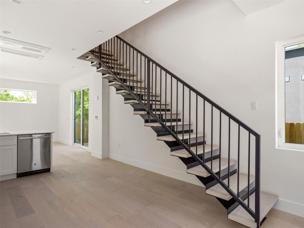 2609 Davis Ln - Photo 14