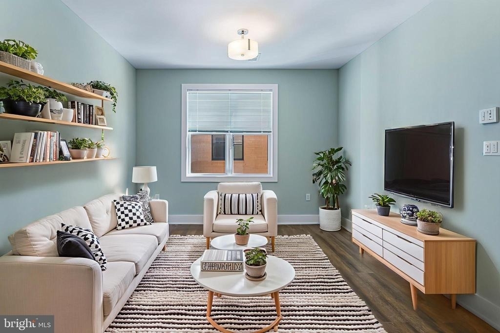 1219 K Street Ne - Photo 0
