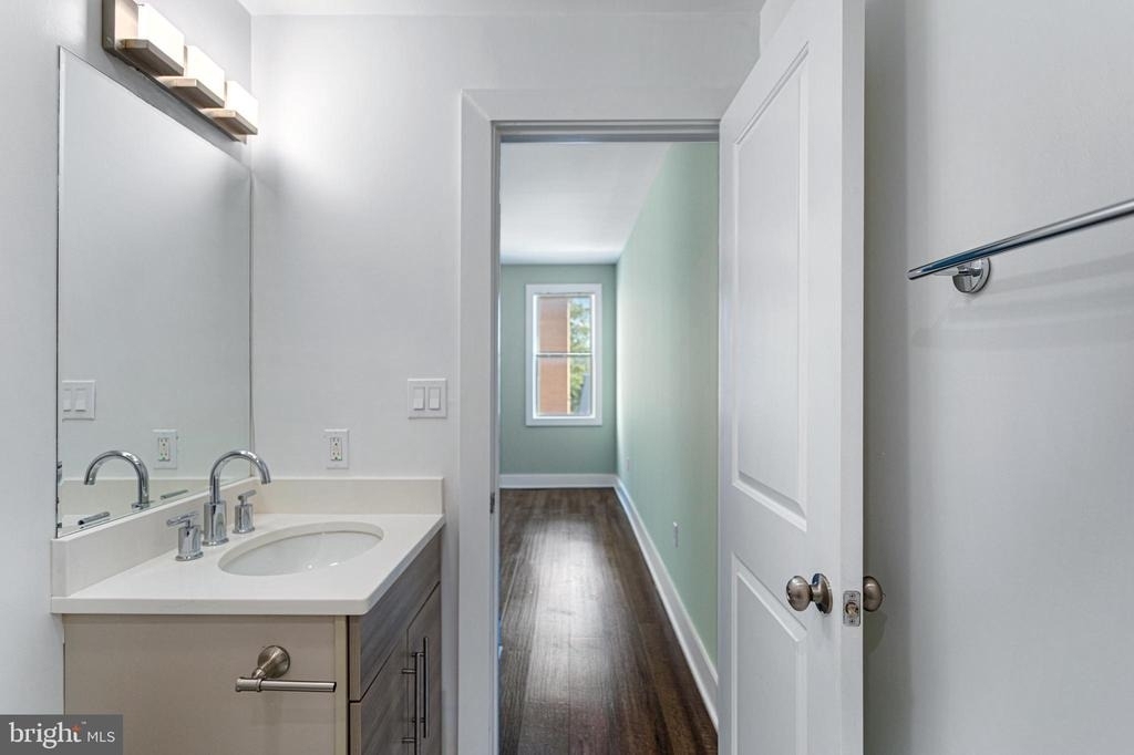 1219 K Street Ne - Photo 7