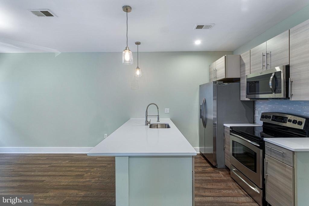 1219 K Street Ne - Photo 4