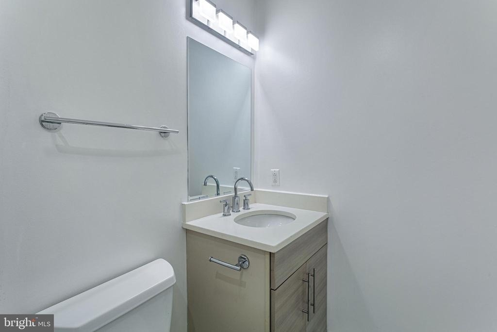 1219 K Street Ne - Photo 8