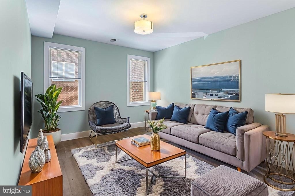 1219 K Street Ne - Photo 0
