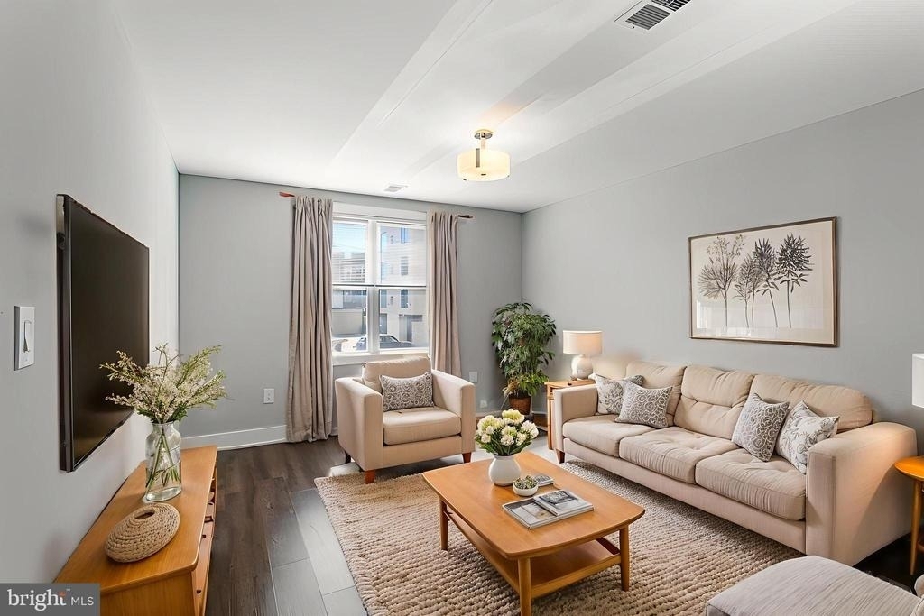 1219 K Street Ne - Photo 3