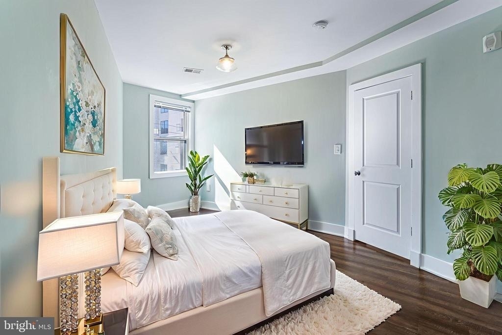 1219 K Street Ne - Photo 5
