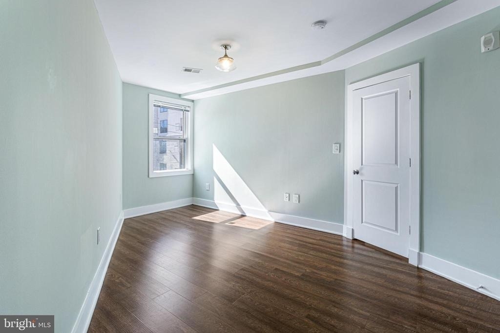1219 K Street Ne - Photo 6