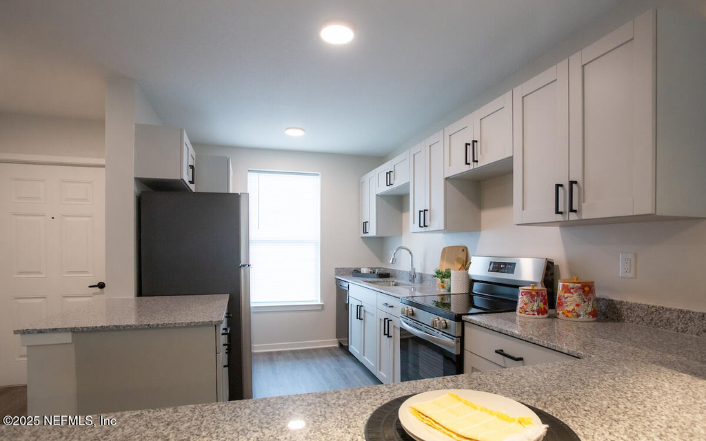 10109 Old St Augustine Road - Photo 2