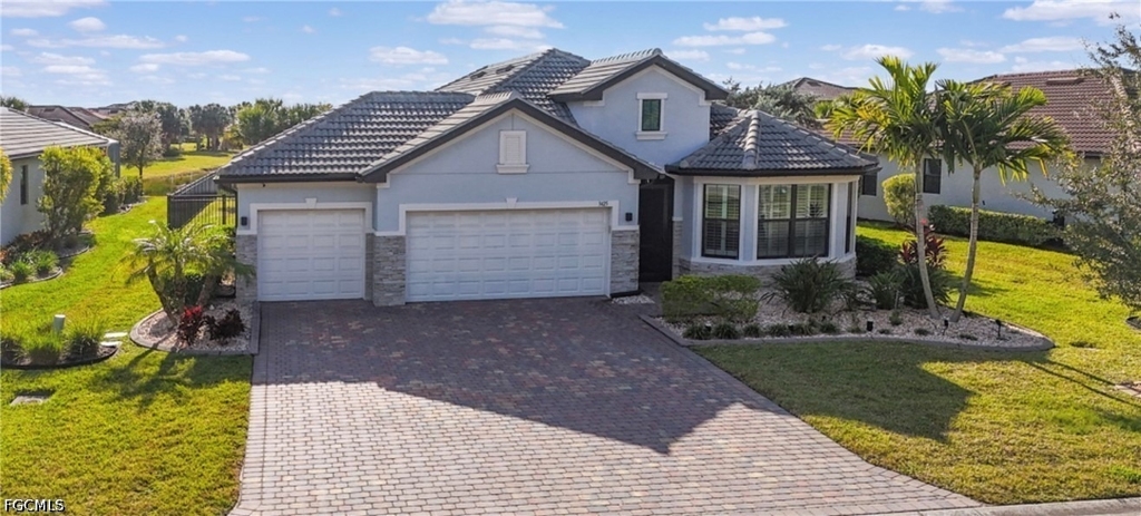 3425 Hampton Boulevard - Photo 12