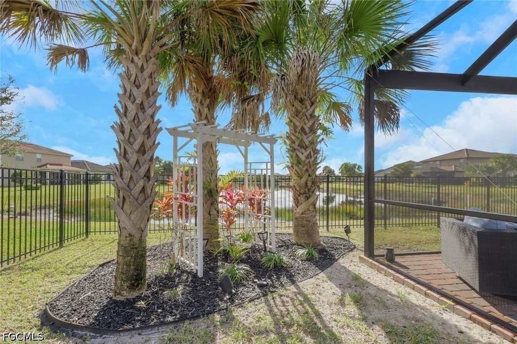 3425 Hampton Boulevard - Photo 39