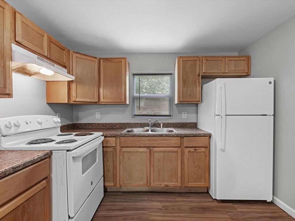 1811 39th Street - Photo 12