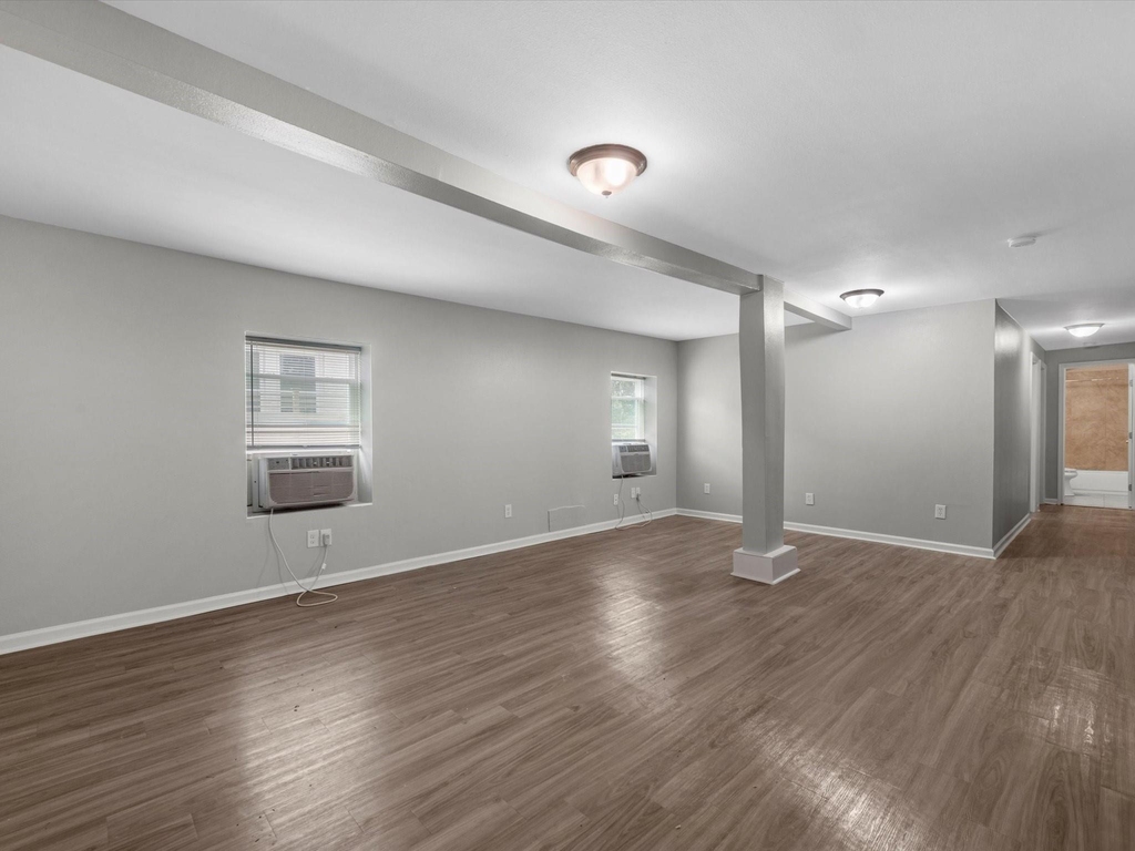 1811 39th Street - Photo 4