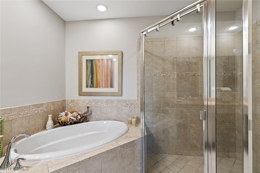 8081 Players Cove Drive - Photo 17
