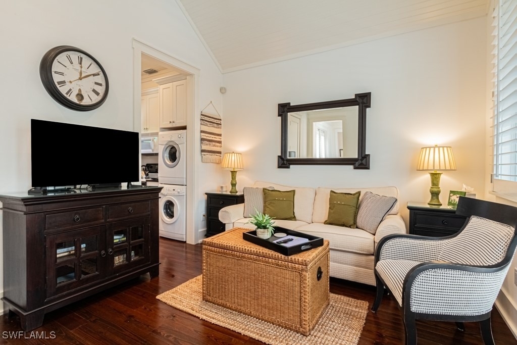 245 Broad Avenue S - Photo 44