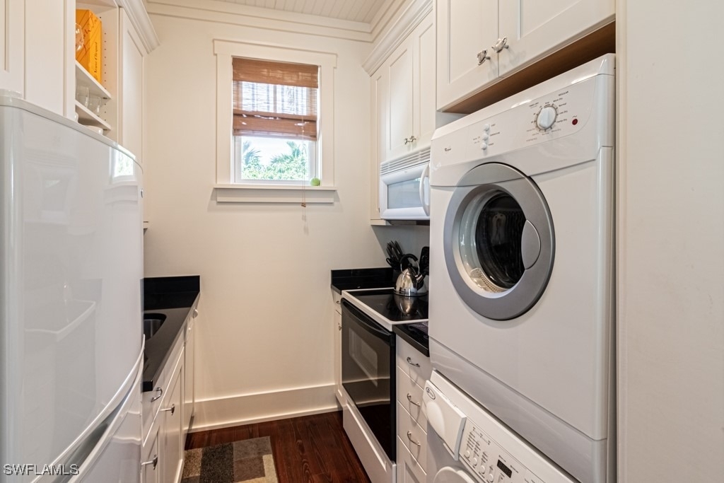 245 Broad Avenue S - Photo 45