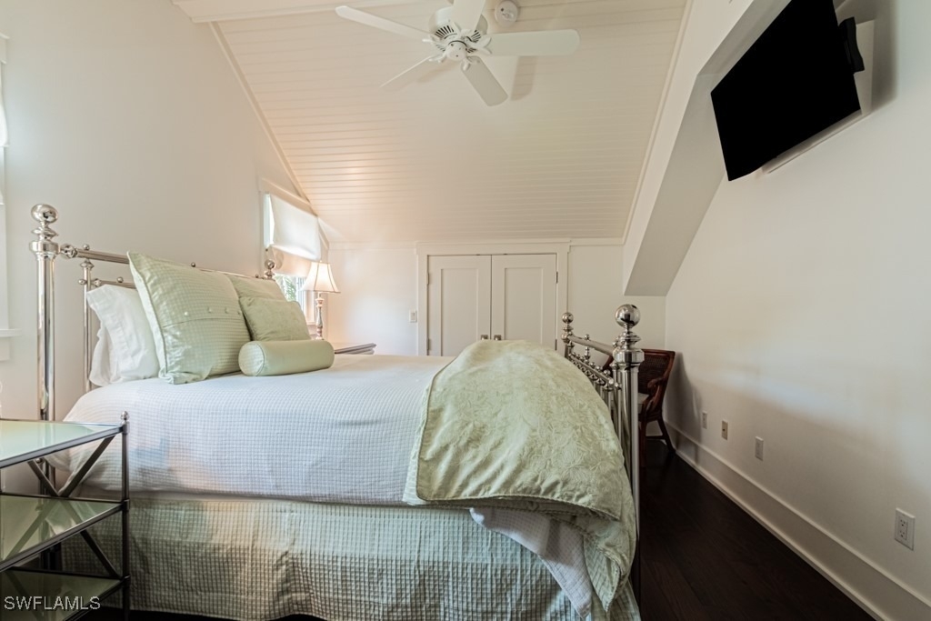 245 Broad Avenue S - Photo 37
