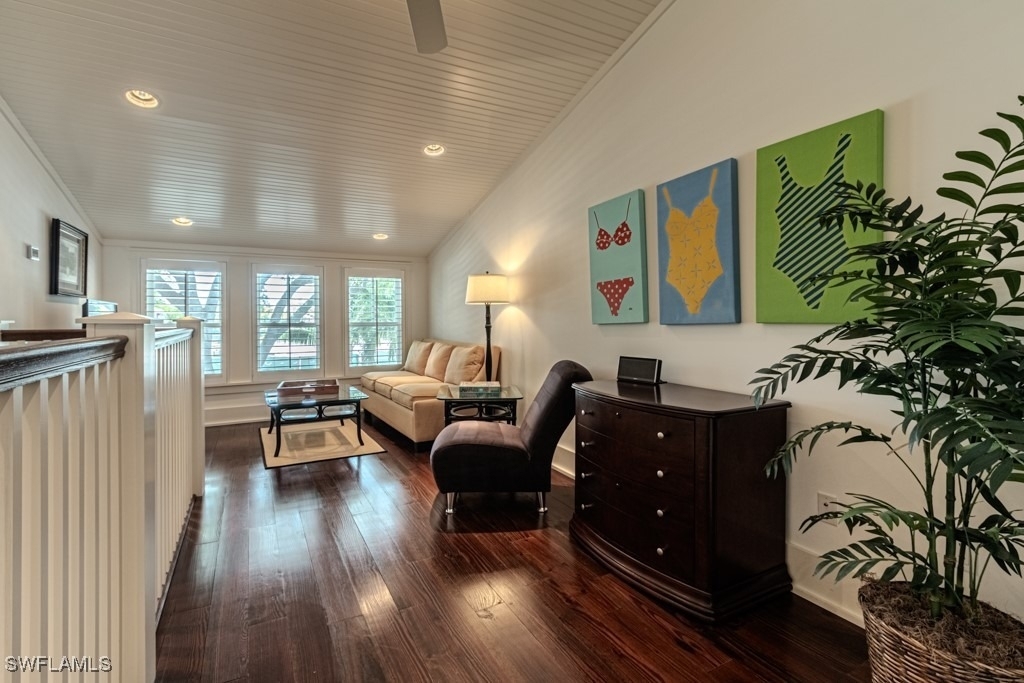 245 Broad Avenue S - Photo 35