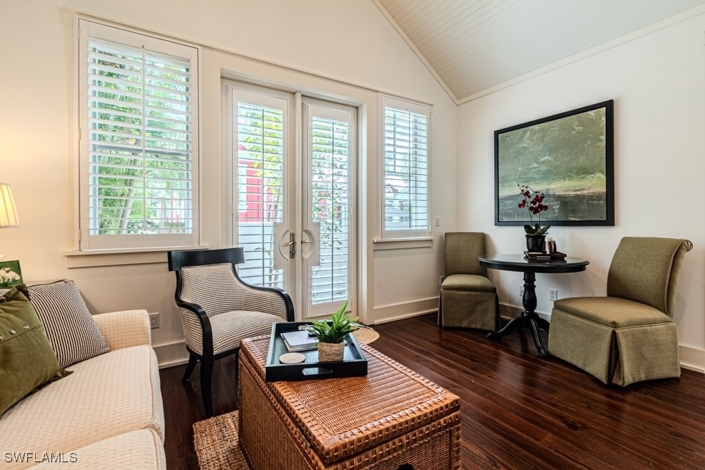 245 Broad Avenue S - Photo 43