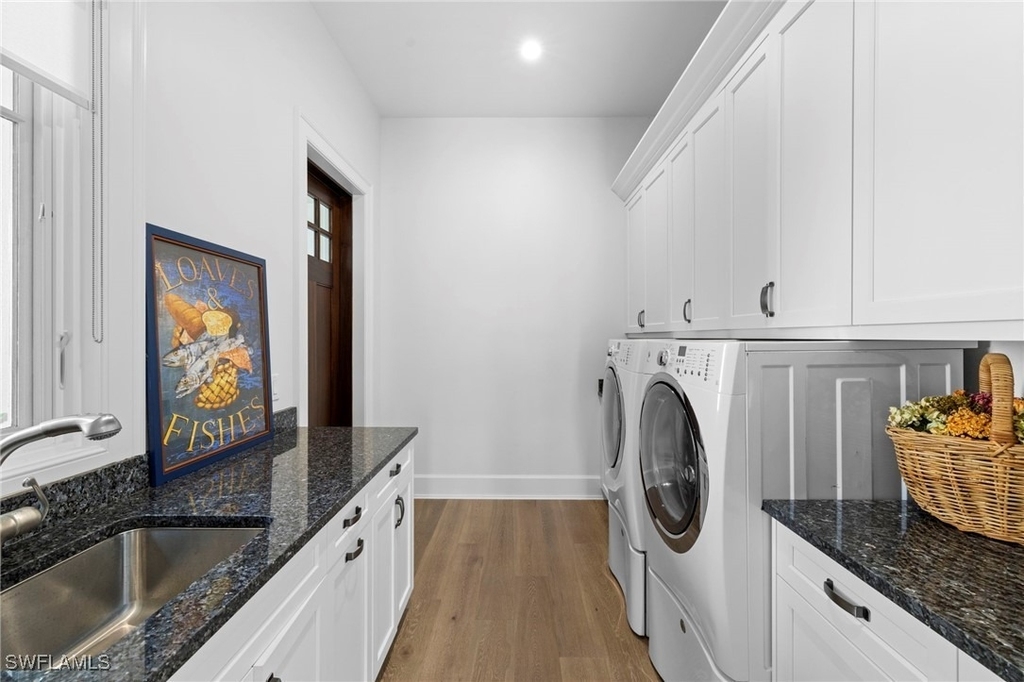 2961 Sanborn Avenue - Photo 13