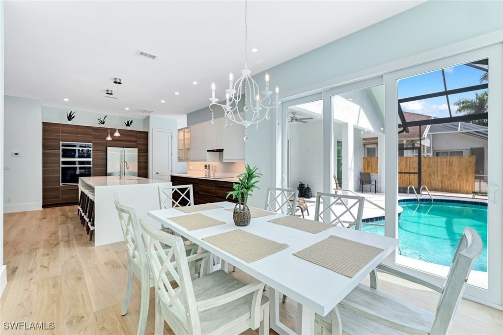 2515 Royal Palm Court - Photo 13