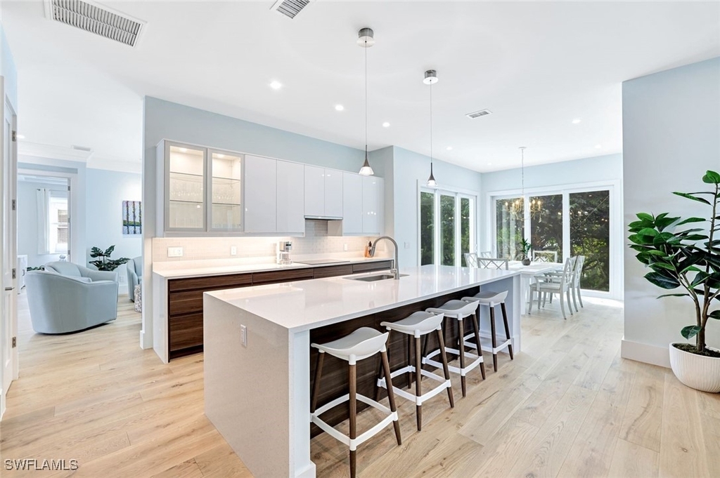 2515 Royal Palm Court - Photo 8
