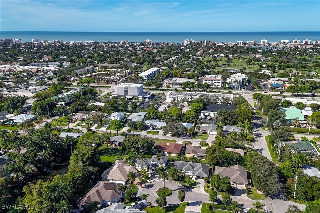 2515 Royal Palm Court - Photo 31