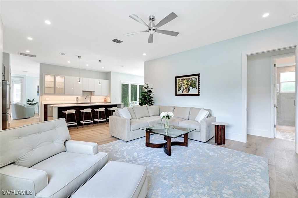 2515 Royal Palm Court - Photo 6