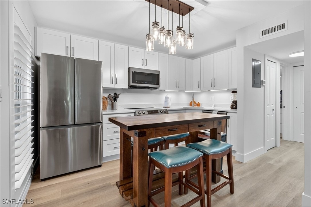1215 Edington Place - Photo 21