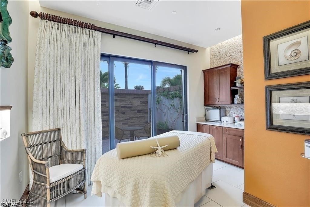 9402 Pocida Court - Photo 33