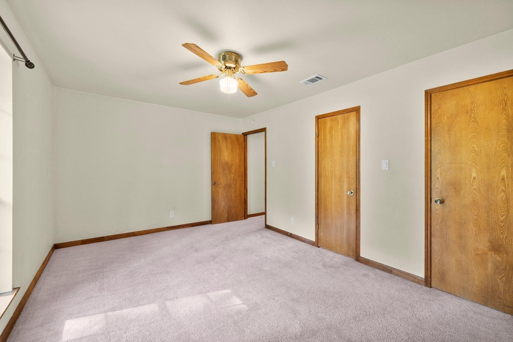 17406 Bobcat Trail - Photo 23