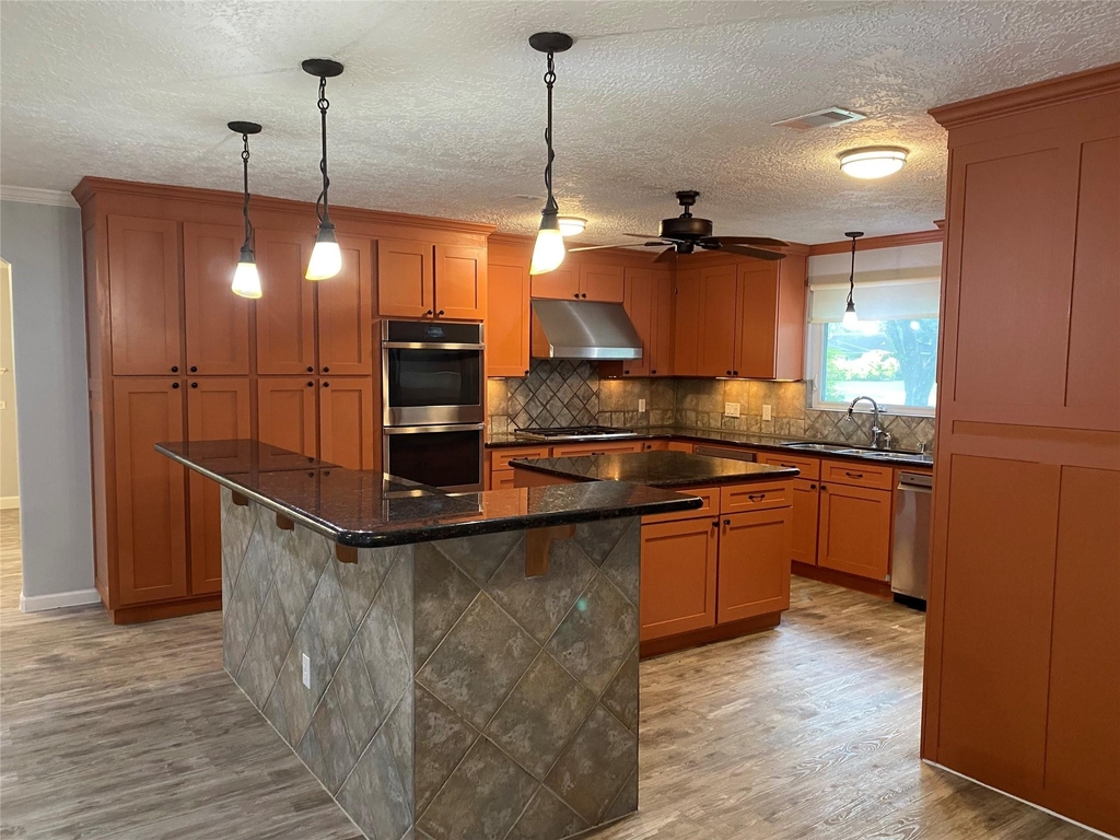 9614 Greenwillow Street - Photo 14