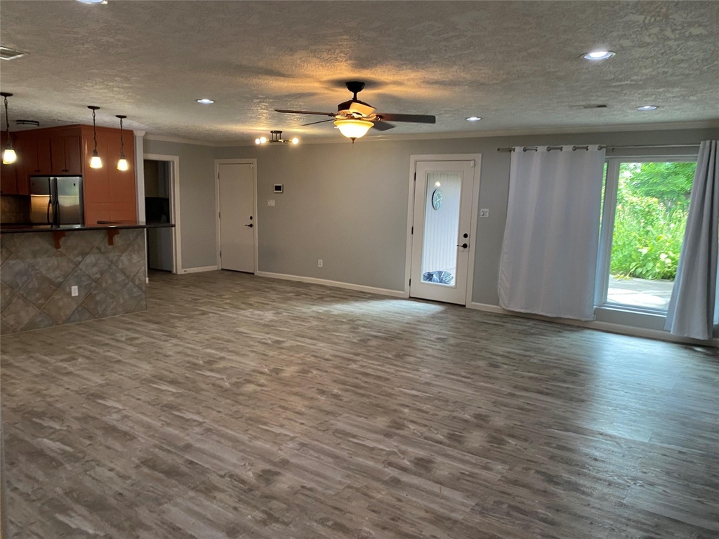 9614 Greenwillow Street - Photo 28