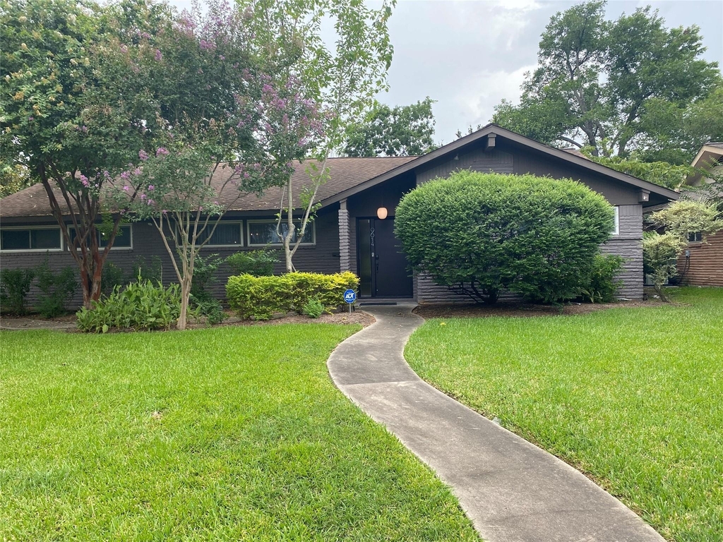 9614 Greenwillow Street - Photo 0