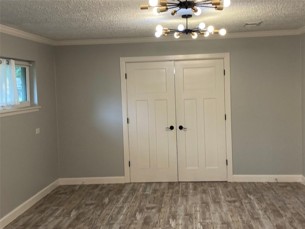 9614 Greenwillow Street - Photo 8