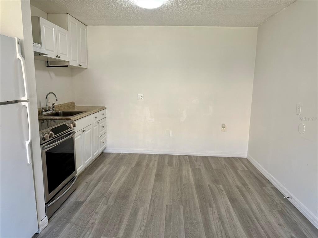 9013 Westchester Circle - Photo 14